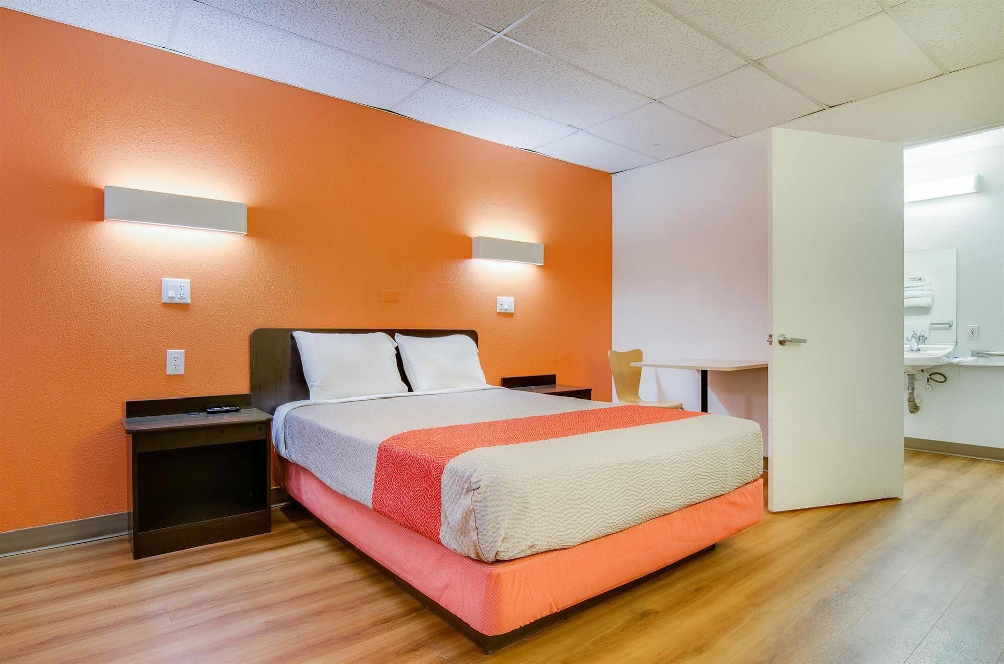 Motel 6-Salina, Ks Zewnętrze zdjęcie