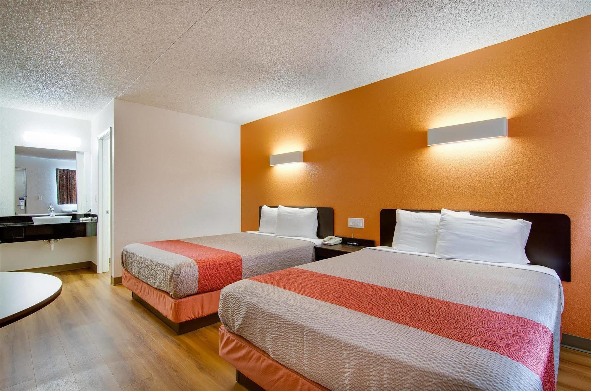 Motel 6-Salina, Ks Zewnętrze zdjęcie
