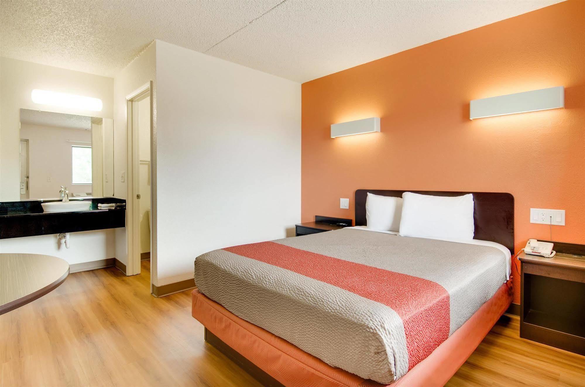 Motel 6-Salina, Ks Zewnętrze zdjęcie