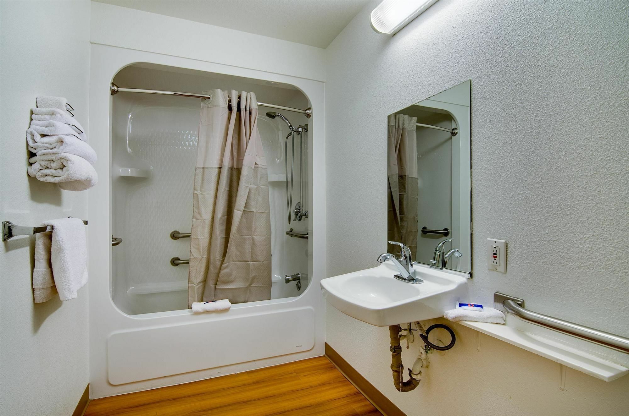 Motel 6-Salina, Ks Zewnętrze zdjęcie