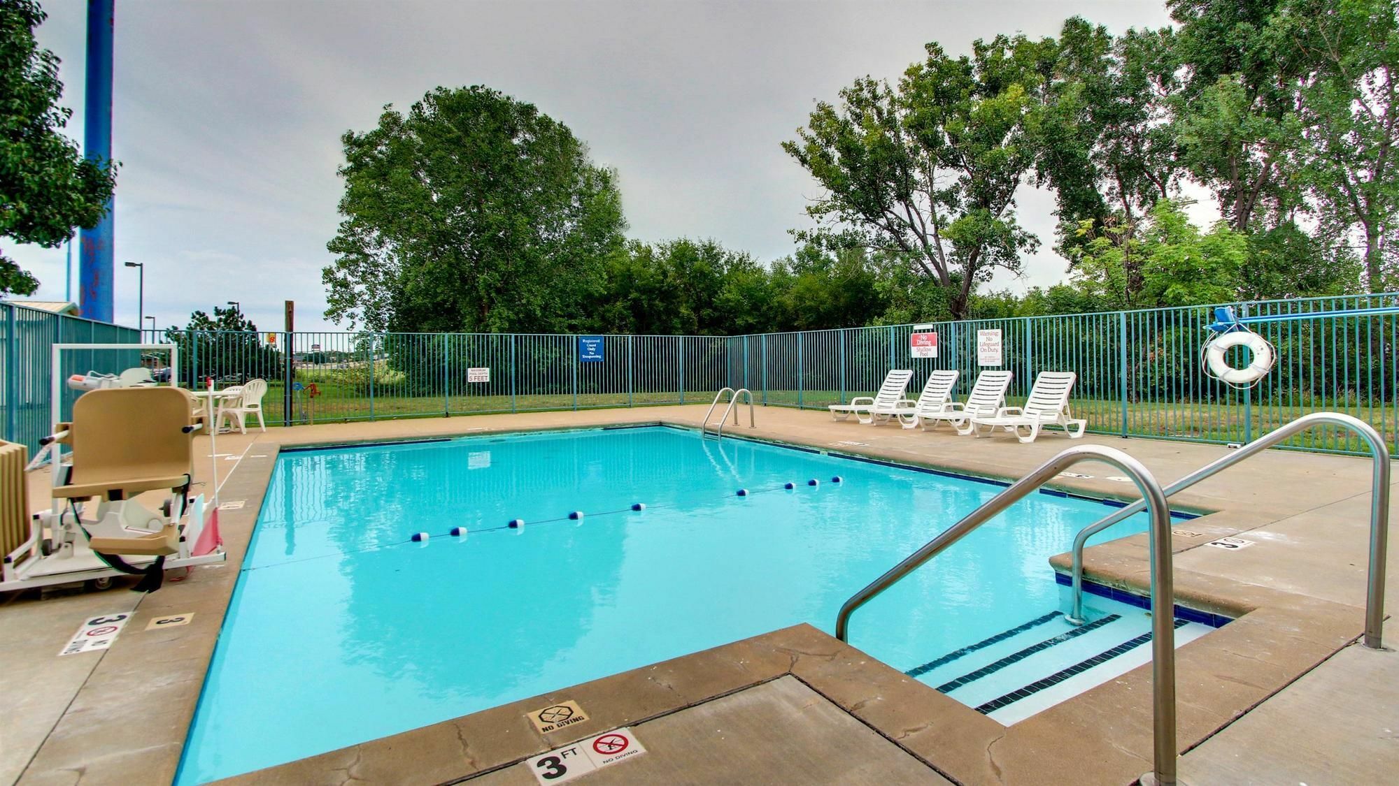 Motel 6-Salina, Ks Zewnętrze zdjęcie