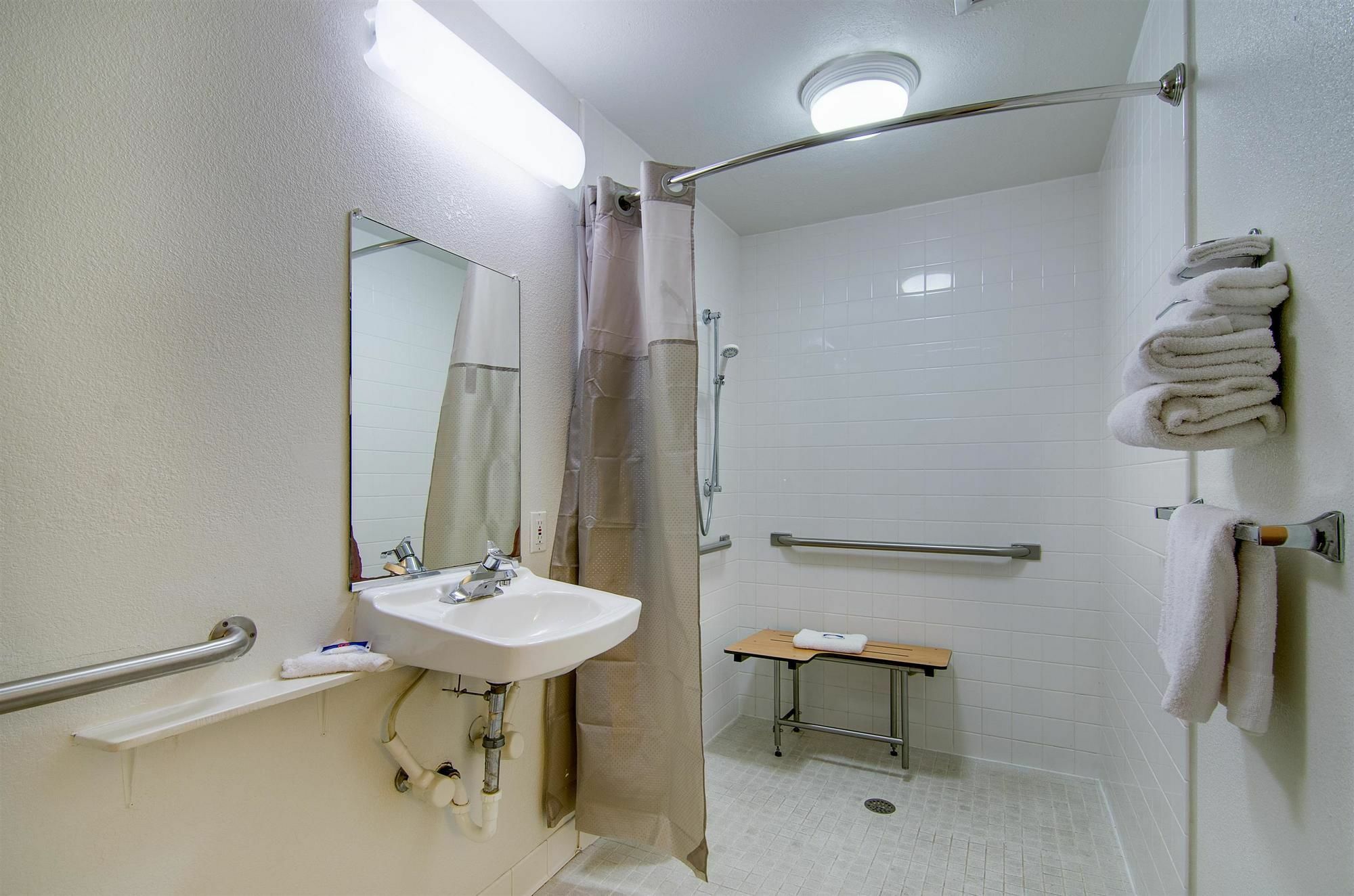 Motel 6-Salina, Ks Zewnętrze zdjęcie